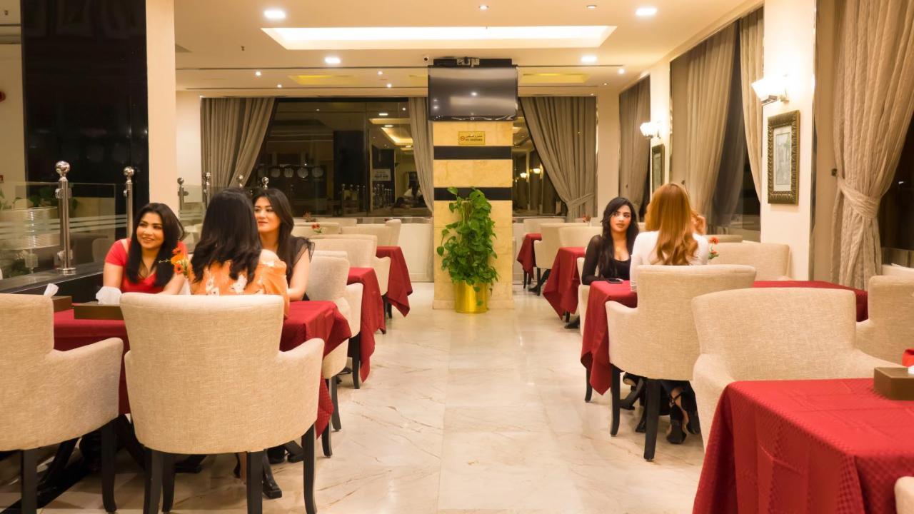 Manama Tower Hotel Zewnętrze zdjęcie
